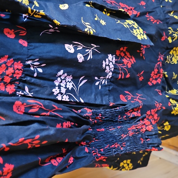 Boden Floral Long Sleeve Dress with Belt - Picture 4 of 8